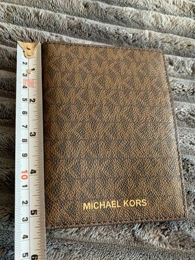 Michael Kors Brown Logo Bifold Passport Wallet NWOT